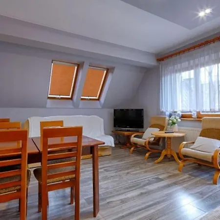 아파트 Golden Apartments&glamping-db11